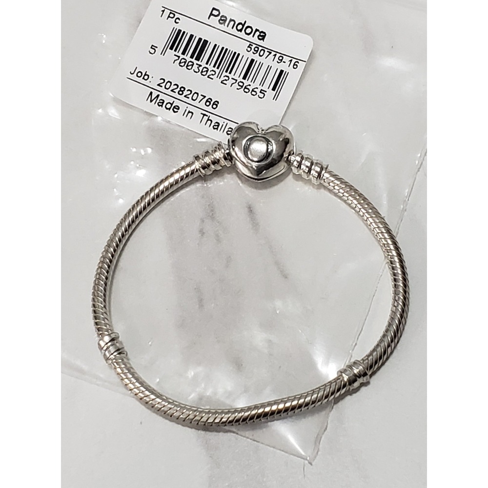 Authentic Pandora Moments Silver Heart Clasp Snake Chain Bracelet 590719-16